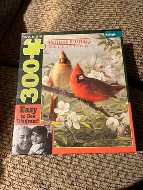 Buffalo David Bitton Green & Yellow 300-Piece Puzzle Box Art